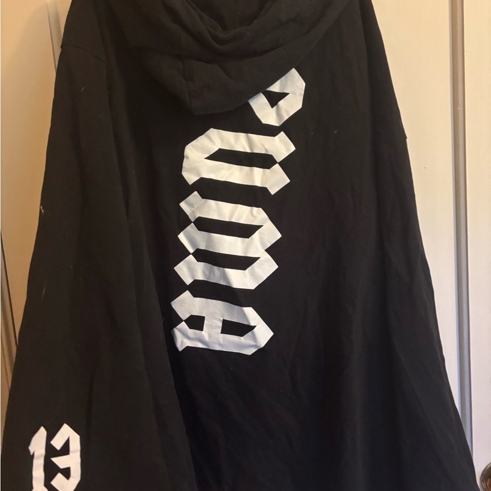 Puma Black Hoodie with Graphic Print - Picture 6 of 6